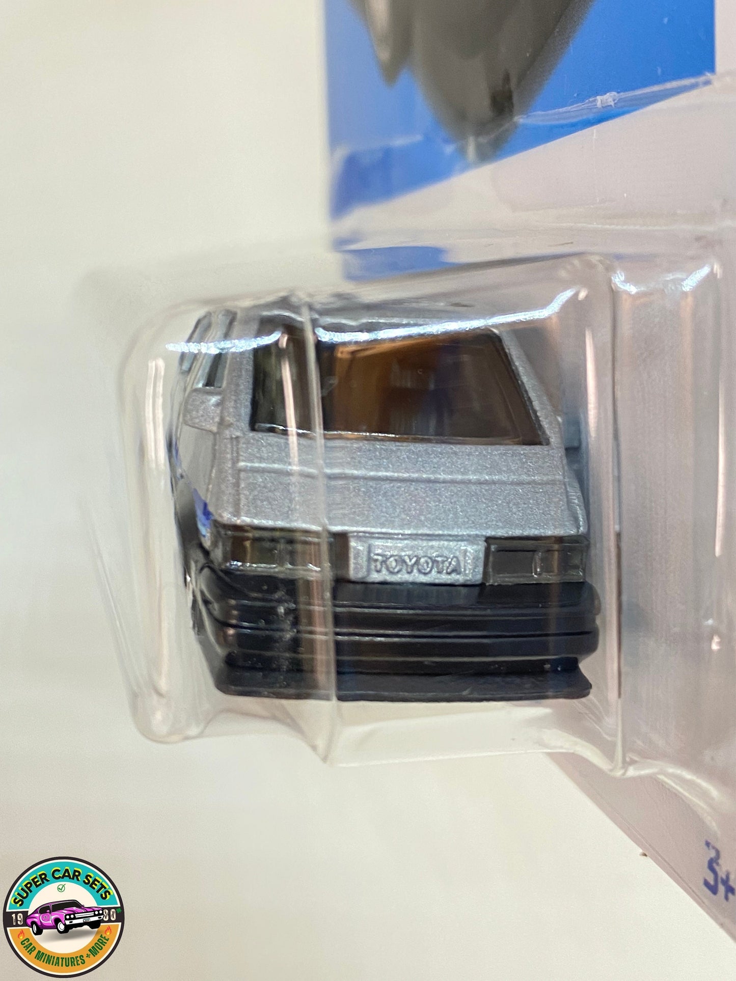 1986 Toyota Van (gray colour) - Hot Wheels HW J-Imports 2022 (7/10) (173/250)