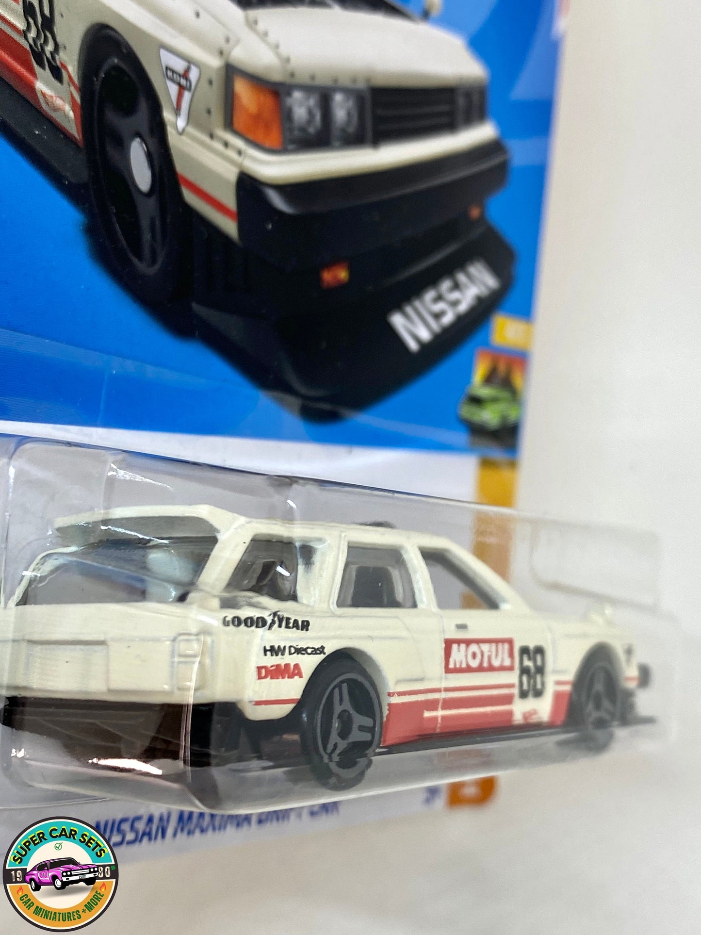 HW Wagons - (4/5) (214/250) - Nissan Maxima Drift Car - Hot Wheels