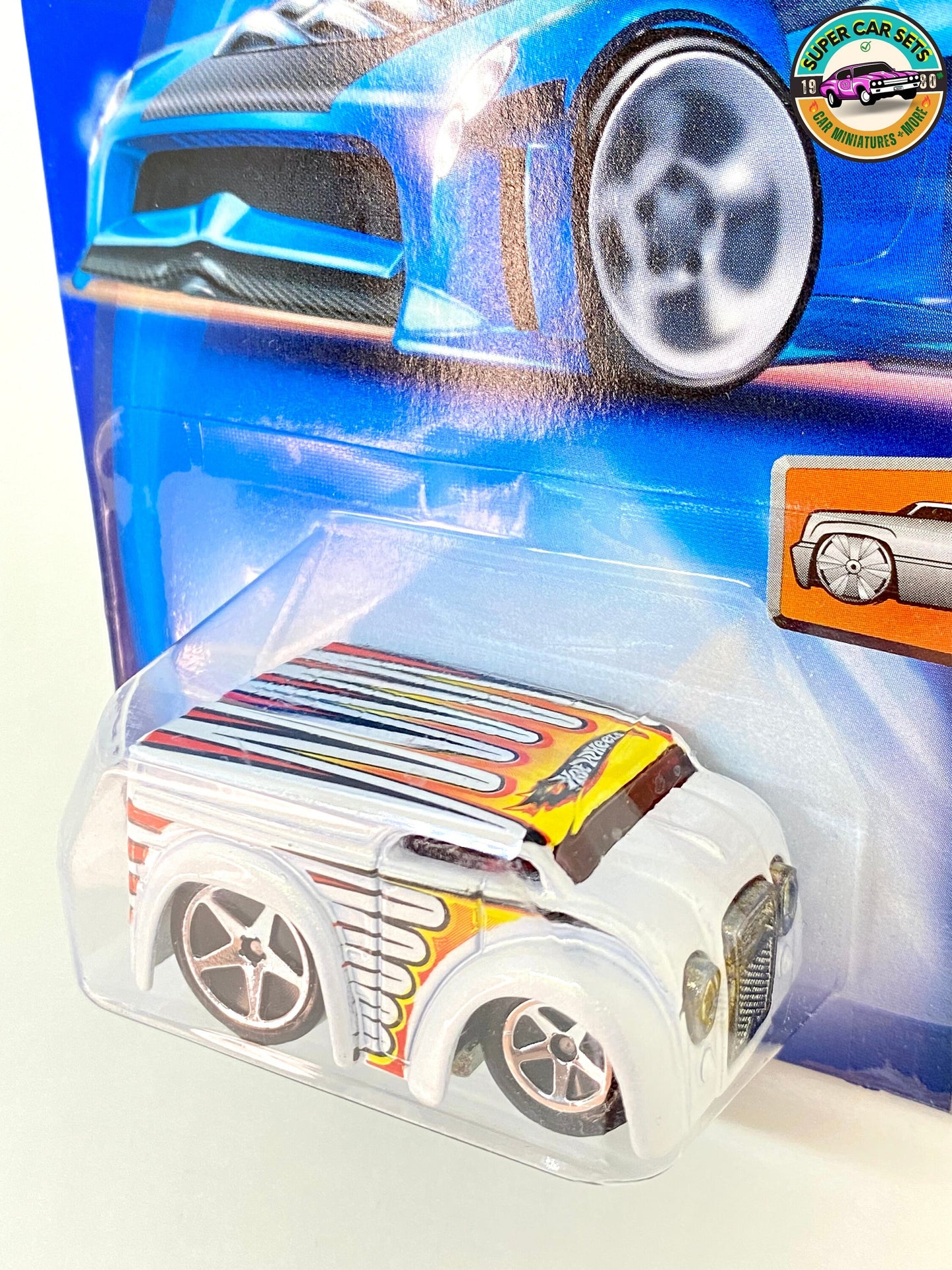 Hot Wheels - (VINTAGE) - 2004 First Editions - Blings Dairy Delivery (Year launched 2003) (012)