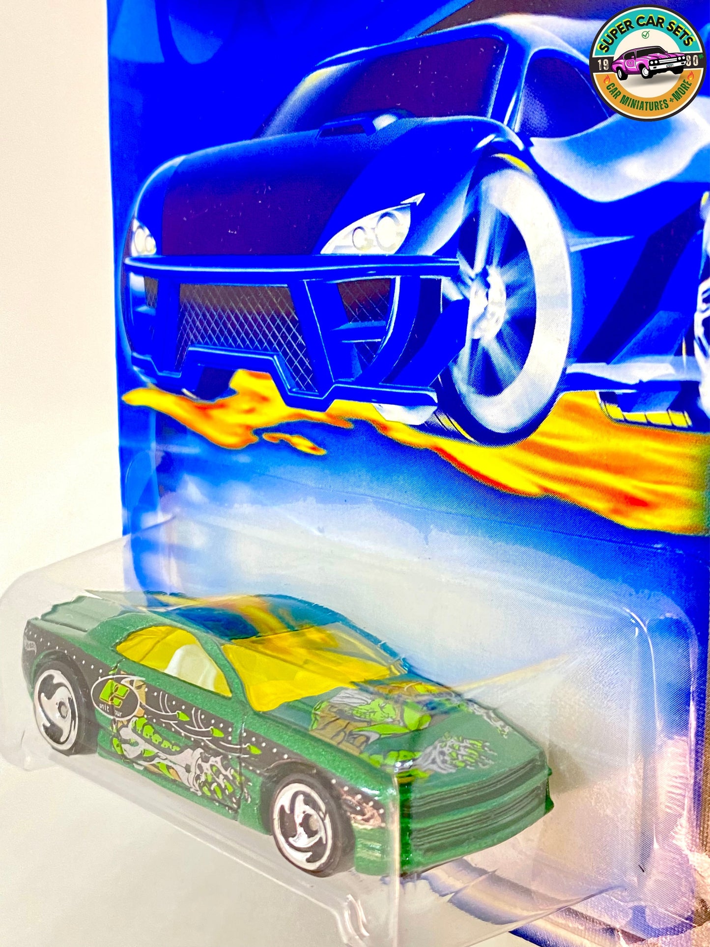 Hot Wheels - (VINTAGE) - Muscle Tone (1/4) (#061) (50096) (Year launched 2001)