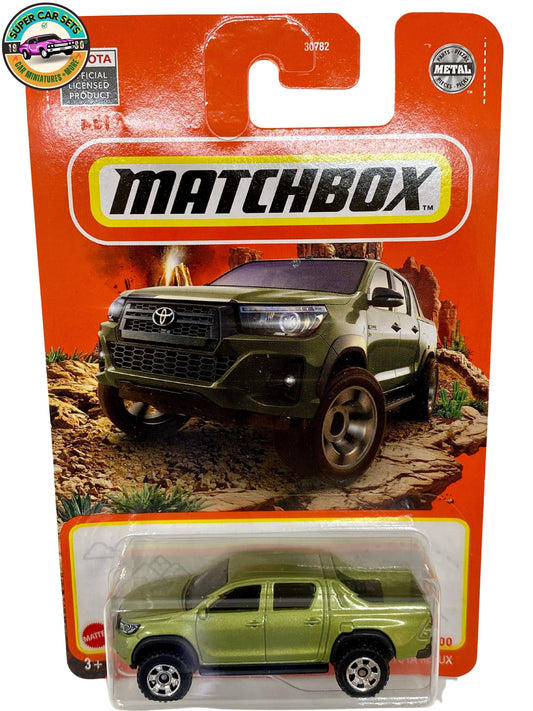 Boîte d'allumettes - Toyota Hilux 2018 (couleur verte) - (40/100)