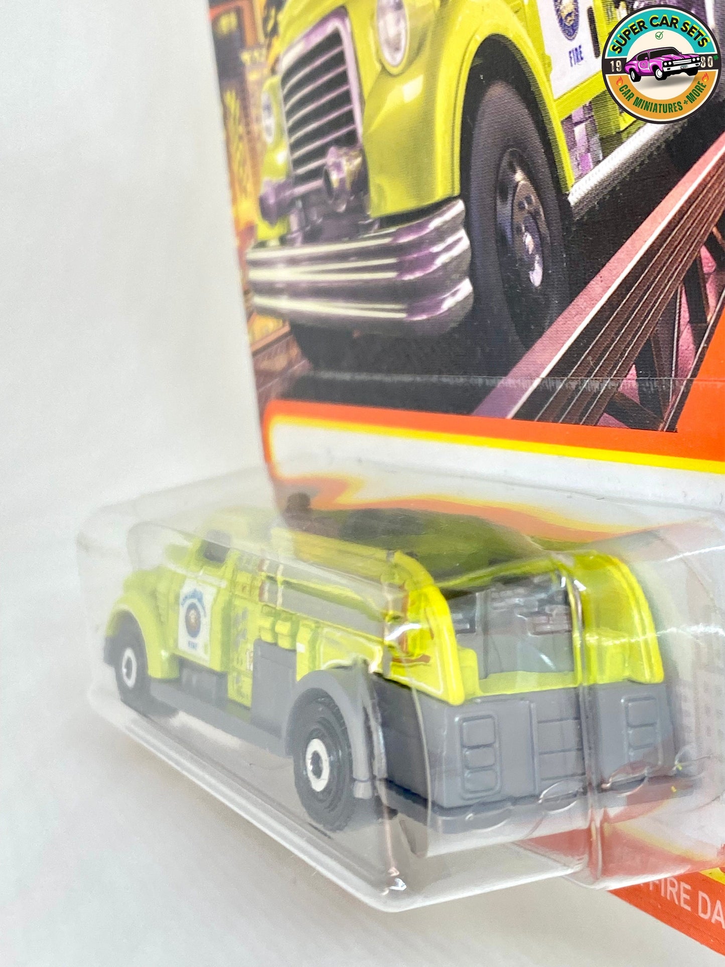 Matchbox - MBX Fire Dasher (60/100) (yellow and silver colour)