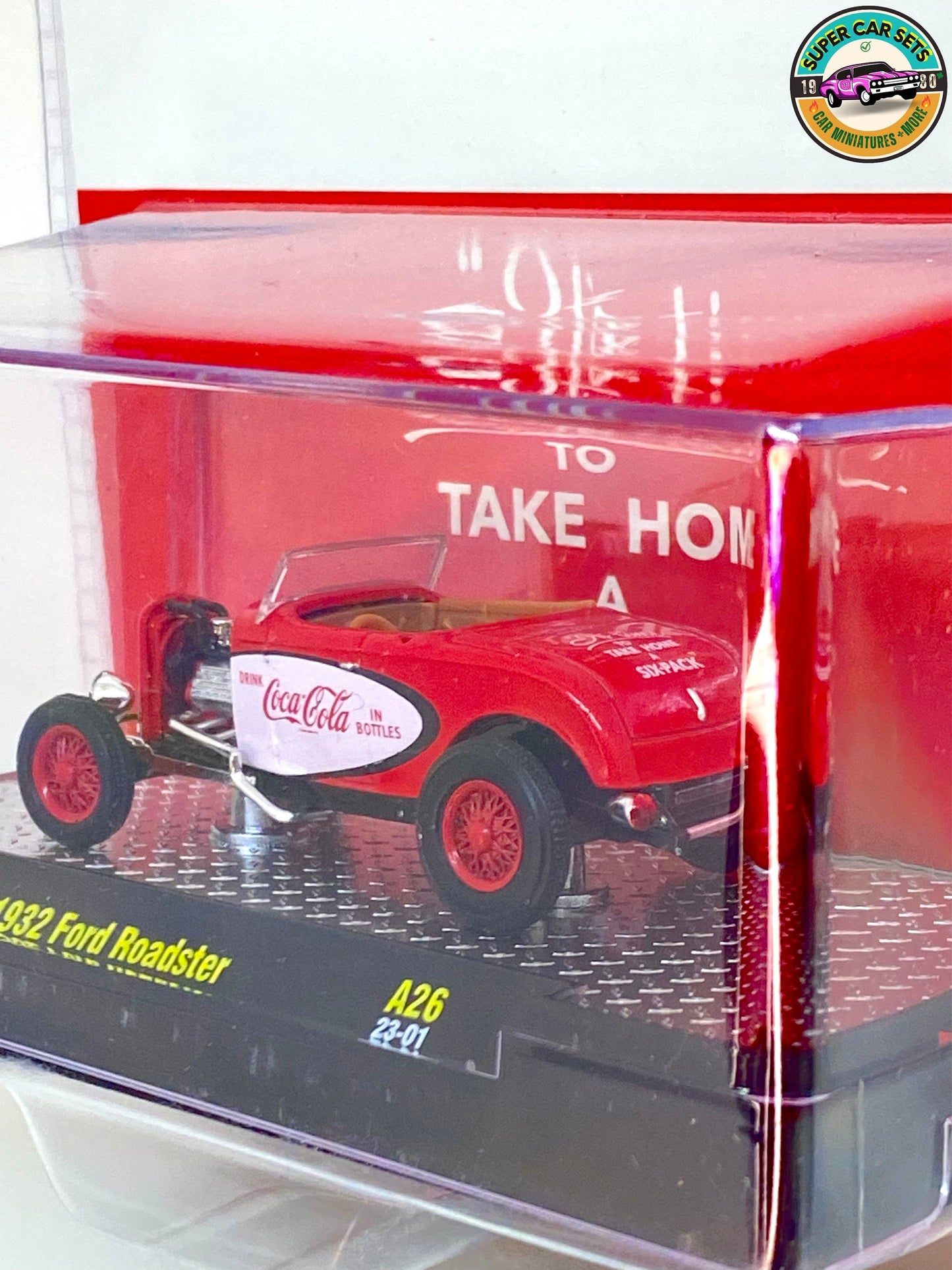 Coca-Cola – 1932 Ford Roaster (rote und weiße Farbe) von M2 Machines