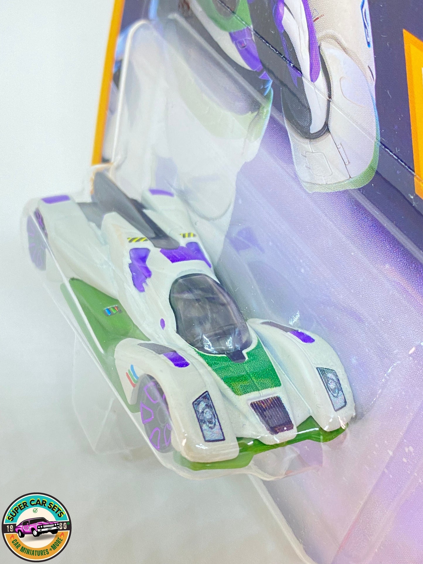 Lightyear – Space Ranger Alpha Buzz Lightyear – Hot Wheels – Charakterautos – Disney Pixar