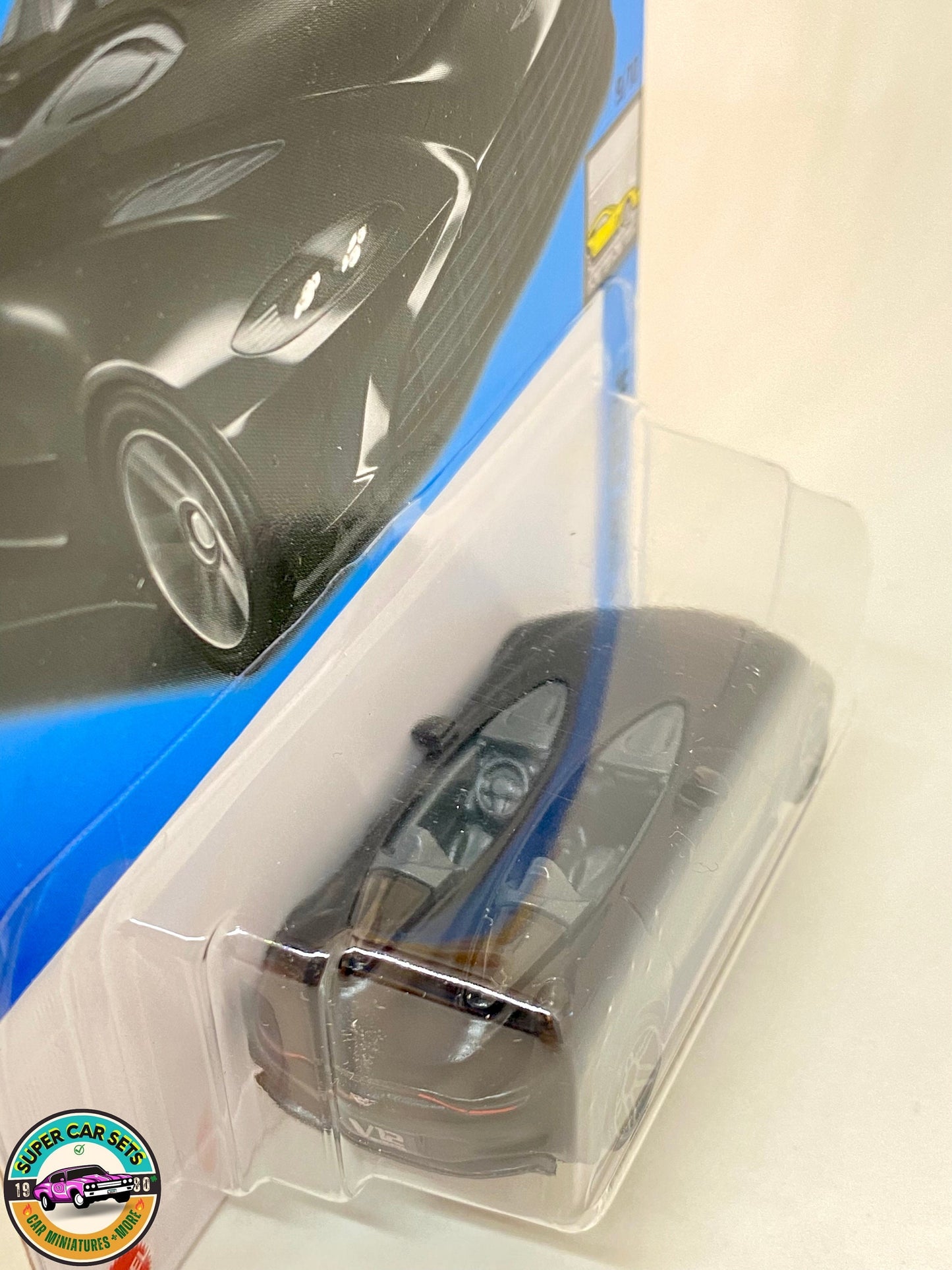 Hot Wheels - Factory Fresh - (9/10) (183/250) - Aston Martin V12 Speedster