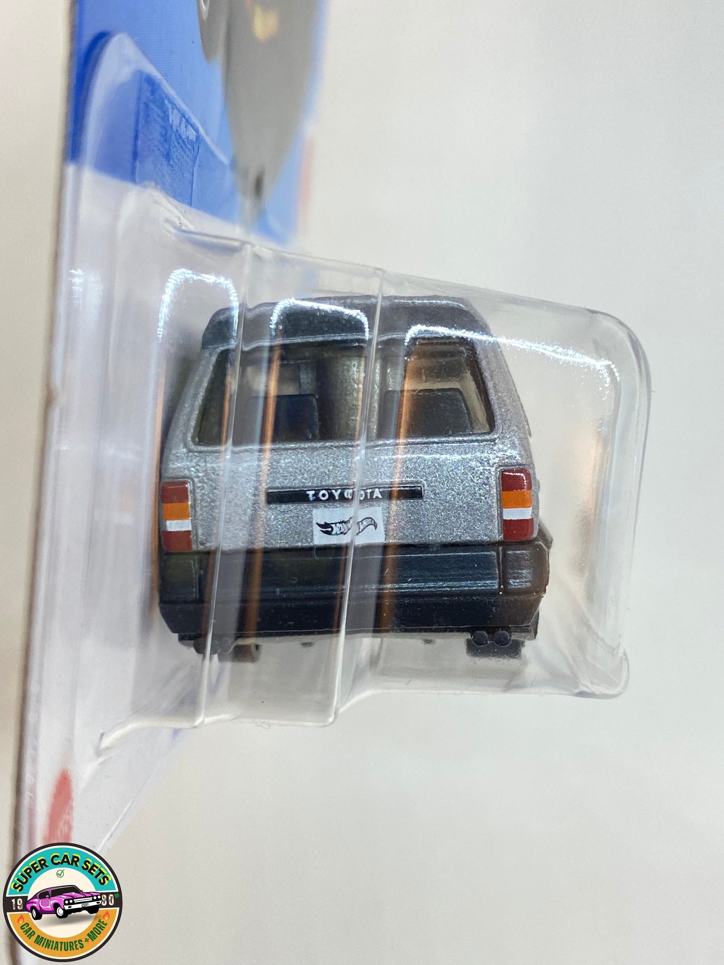 1986 Toyota Van (gray colour) - Hot Wheels HW J-Imports 2022 (7/10) (173/250)