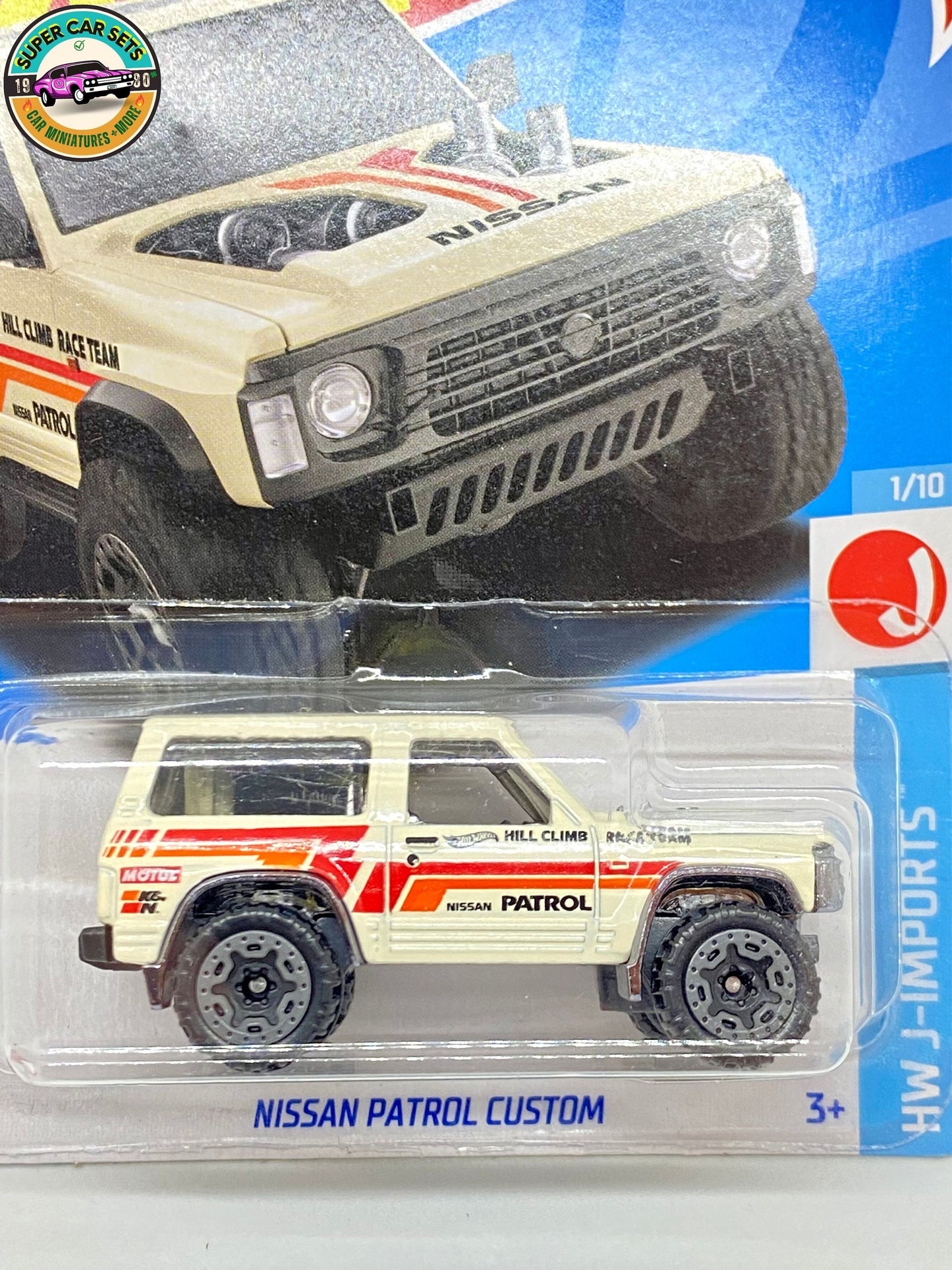 Nissan Patrol Custom (cream colour) - HW J-Imports - 2023 (1/10) Hot Wheels