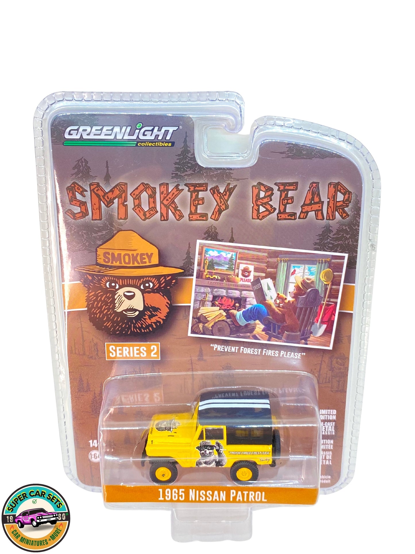 Smokey Bear Serie 2 - 1965 Nissan Patrol made by Greenlight