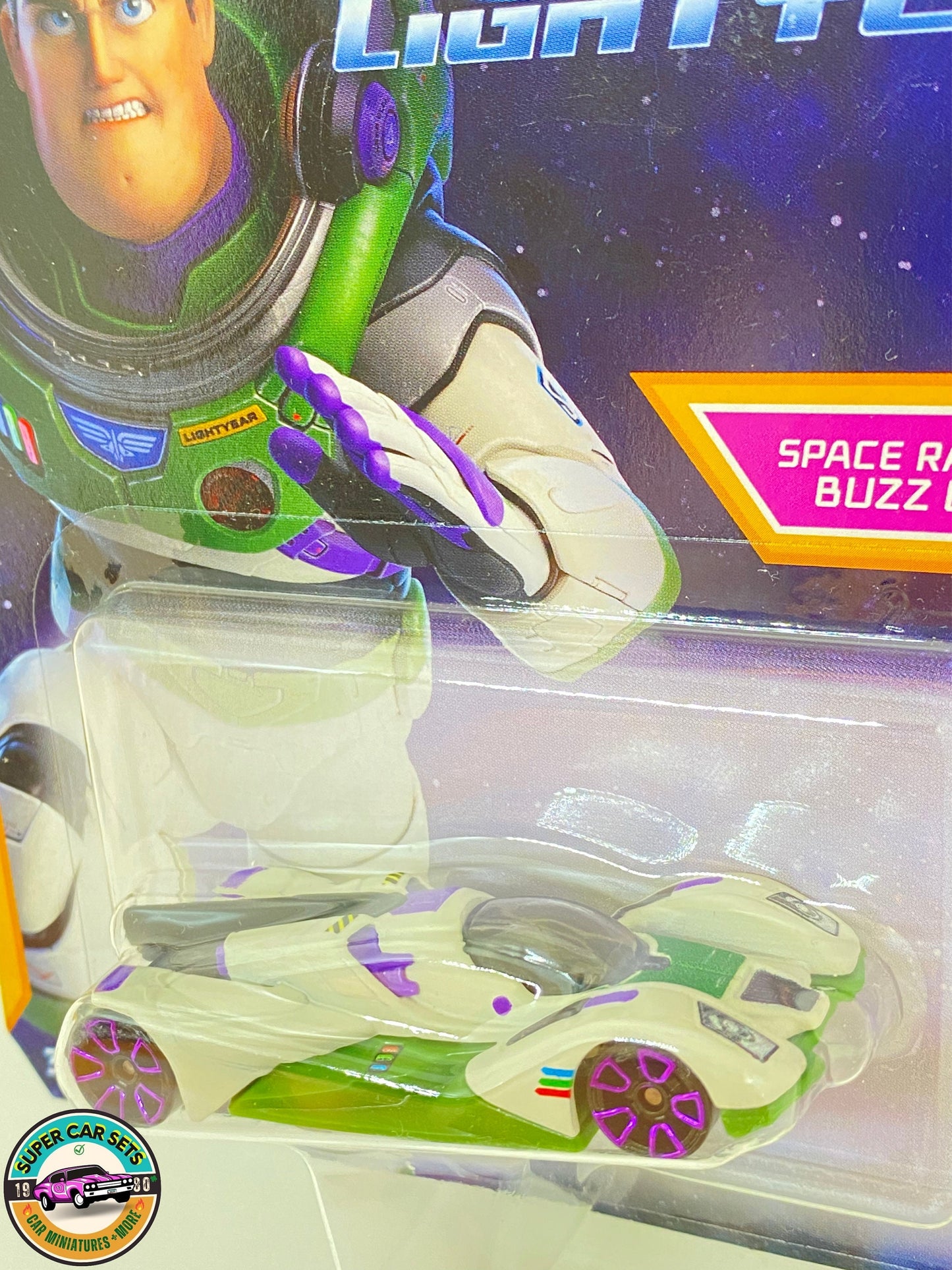 L'Éclair - Space Ranger Alpha Buzz l'Éclair - Hot Wheels - Personnages Voitures - Disney Pixar