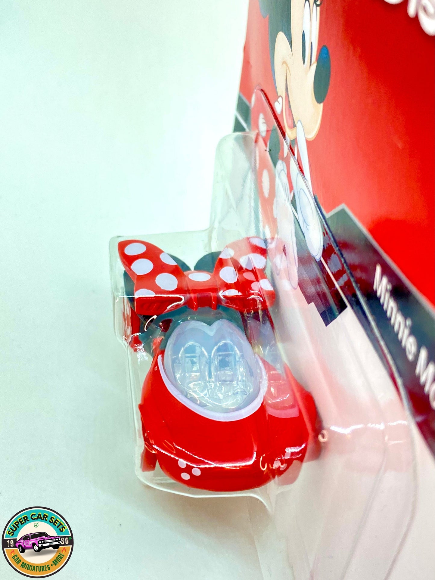 Minnie Mouse - Hot Wheels Character Cars Disney