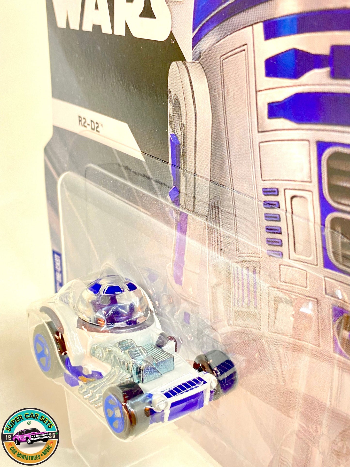 Star Wars - R2-D2 - Hot Wheels Character Cars